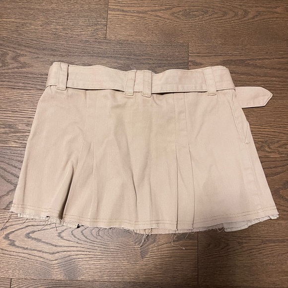 Garage Skirt BRAND NEW - Picture 3 of 4